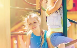 Spielende Kinder